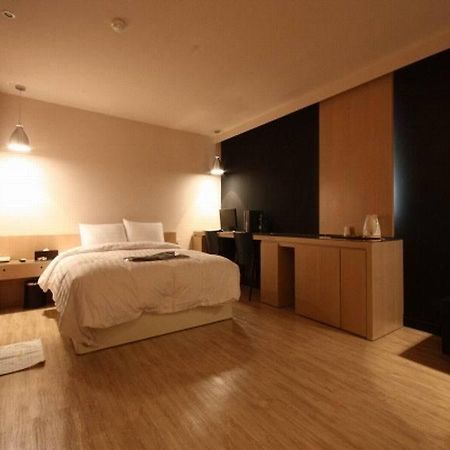 Nyx Hotel Сеул Екстериор снимка