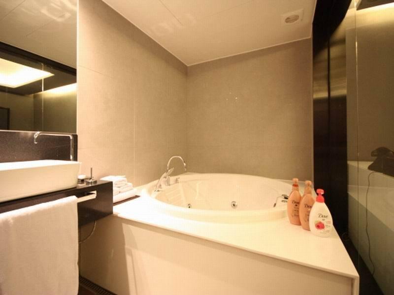 Nyx Hotel Сеул Екстериор снимка