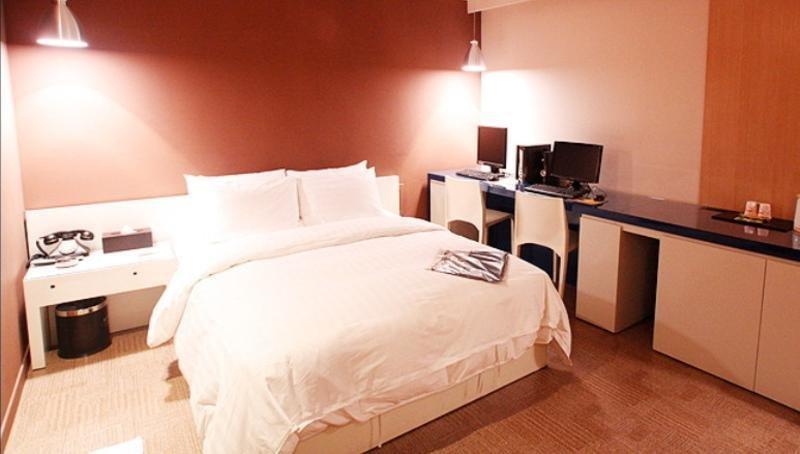 Nyx Hotel Сеул Екстериор снимка